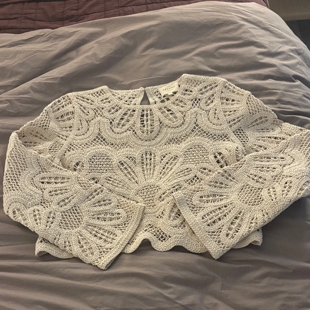 SOLD NWOT Sézane Olie Blouse in Ecru Size M - Picture 4 of 8